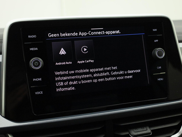 Volkswagen T-Roc 1.5TSI 150PK Style DSG · Navigatie · Trekhaak · Apple Android carplay · Clima · Stoelverwarming & massage · Garantie tot decembe