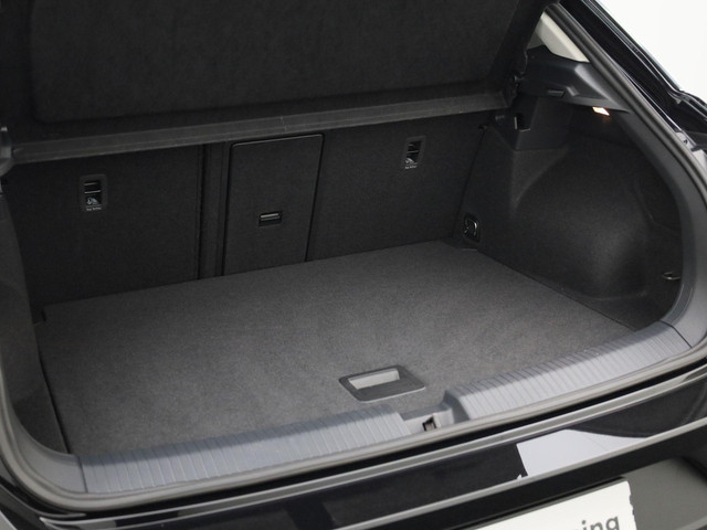 Volkswagen T-Roc 1.5TSI 150PK Style DSG · Navigatie · Trekhaak · Apple Android carplay · Clima · Stoelverwarming & massage · Garantie tot decembe