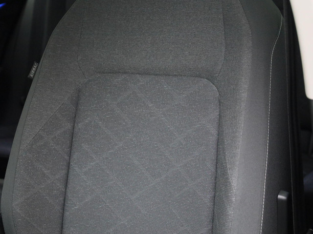 Volkswagen Golf Variant 1.0eTSI 110PK Life DSG · Navigatie · Trekhaak · Apple Android Car Play ·Garantie t m 06-05-2027 of 100.000km