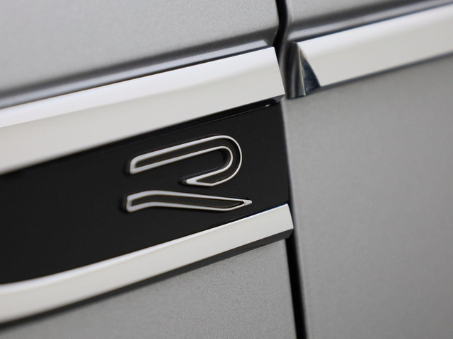 Volkswagen T-Roc 1.5TSI 150PK R-Line DSG · Camera · Navigatie · Apple Android Car Play · Trekhaak · Garantie tot februari 2027