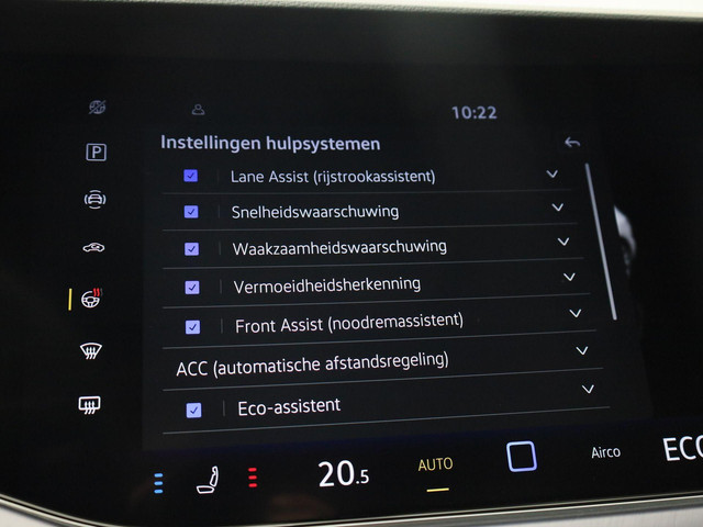 Volkswagen Touareg 3.0 TSieHybrid 340kW 462PK 4MOTION R · Panoramadak · Elek. Trekhaak · 360°Camera · Stoelmassage & ventilatie · Garantie t m 11-0