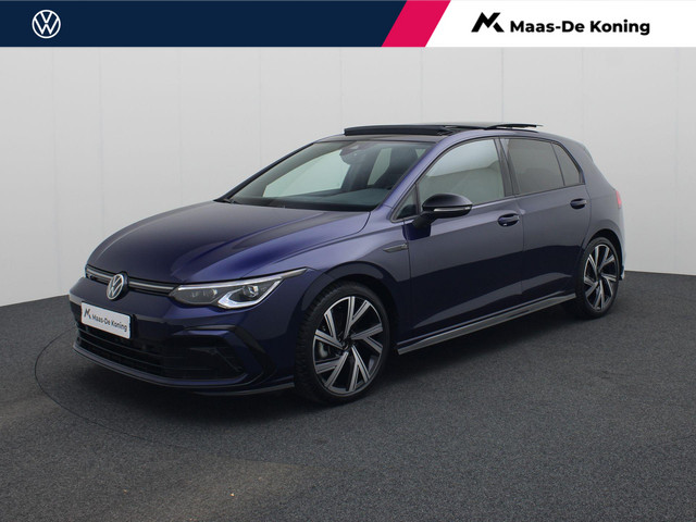 Volkswagen Golf 1.5eTSI 150PK R-Line Blackstyle DSG · Panoramadak · Camera + Parkeersensoren · Stoel-& stuurverwarming · Garantie tot februari 2