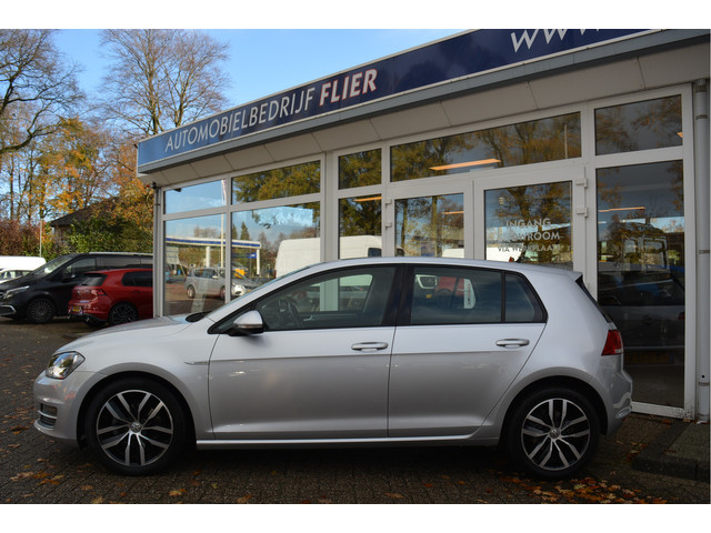 Volkswagen Golf 1.0 116PK TSI Comfortline Executive | Orig. NL | DAB+ | CarPlay | NAP |
