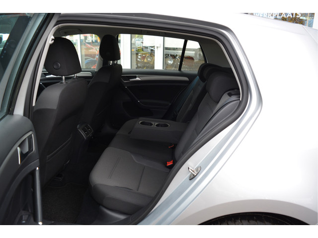 Volkswagen Golf 1.0 116PK TSI Comfortline Executive | Orig. NL | DAB+ | CarPlay | NAP |