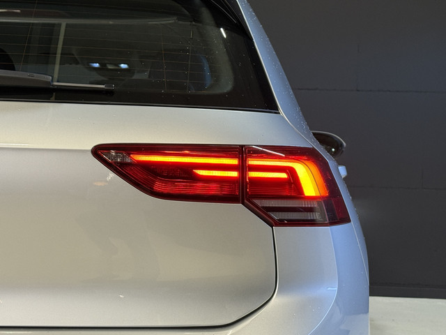 Volkswagen Golf 1.5 TSI Life Business | Memory stoelen | Camera | Full LED | Apple Carplay