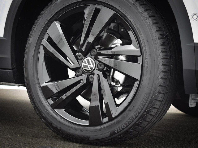 Volkswagen T-Roc Cabrio Style 1.0 115 pk Cabriolet 6 versn. Hand · Black style pakket · Comfort pakket · Multimedia pakket · Prijs is incl Inruil