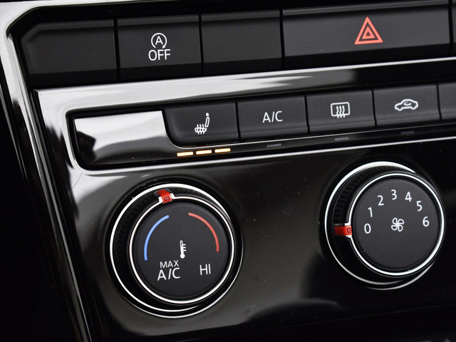 Volkswagen T-Roc Cabrio Style 1.0 115 pk Cabriolet 6 versn. Hand · Black style pakket · Comfort pakket · Multimedia pakket · Prijs is incl Inruil