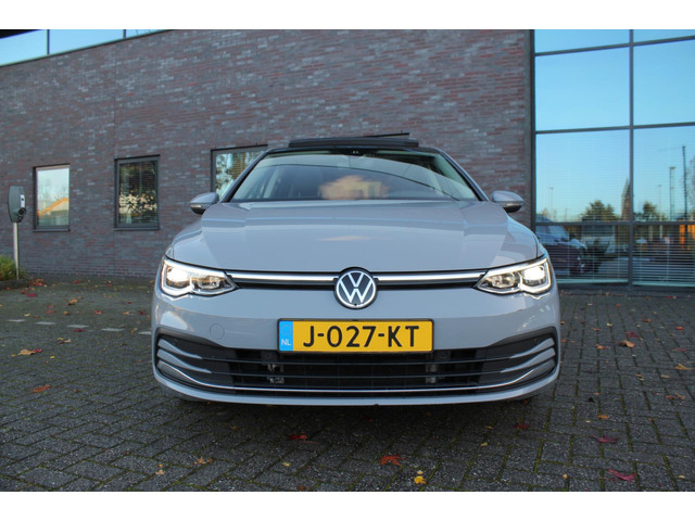 Volkswagen Golf 1.5 eTSI Style