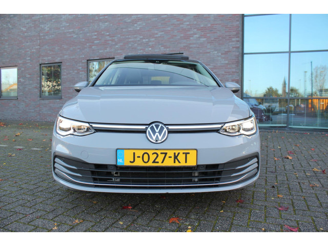 Volkswagen Golf 1.5 eTSI Style