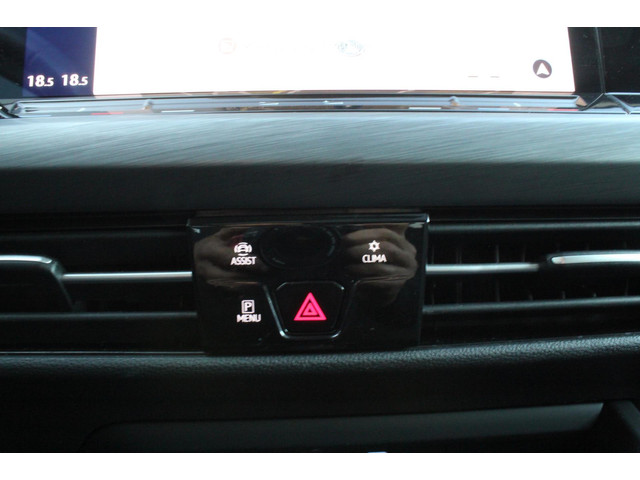 Volkswagen Golf 1.5 eTSI Style