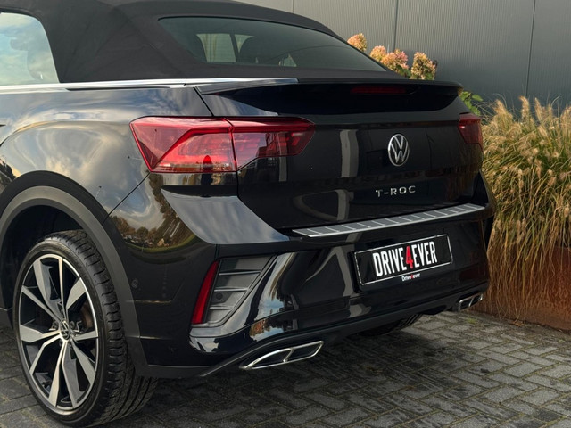 Volkswagen T-Roc Cabrio 1.5 TSI R-Line M2023 TREKHAAK CAMERA NAVI APPLE CARPLAY