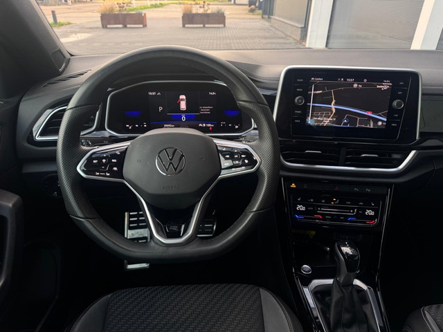 Volkswagen T-Roc Cabrio 1.5 TSI R-Line M2023 TREKHAAK CAMERA NAVI APPLE CARPLAY