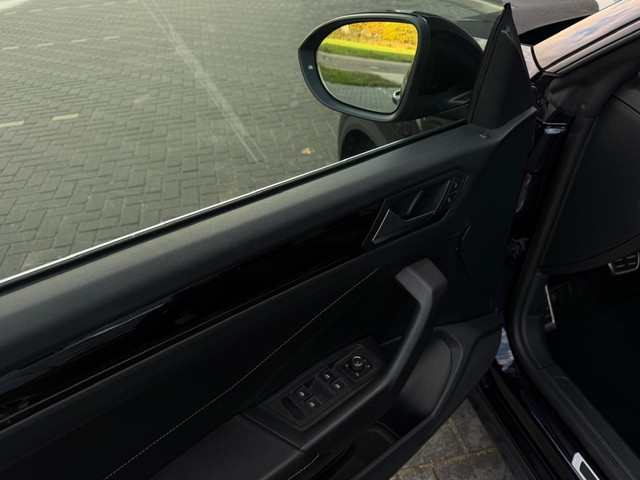 Volkswagen T-Roc Cabrio 1.5 TSI R-Line M2023 TREKHAAK CAMERA NAVI APPLE CARPLAY