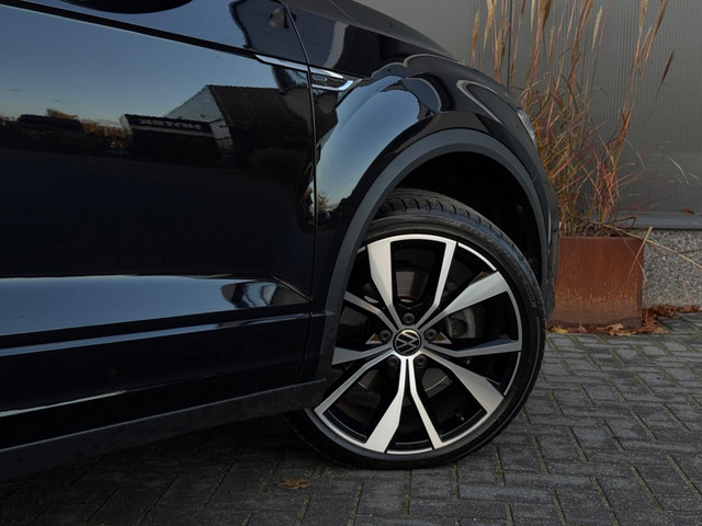 Volkswagen T-Roc Cabrio 1.5 TSI R-Line M2023 TREKHAAK CAMERA NAVI APPLE CARPLAY