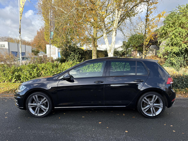 volkswagen-golf-1.5-tsi-dsg-150pk-r-linepanonavicamera