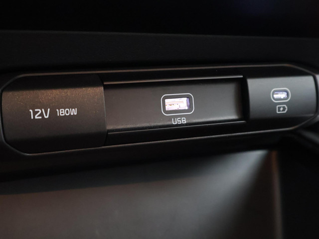 Kia Niro 1.6 PHEV DYNAMIC-SPORTS 183 PK GARANTIE TOT 5-2033 ZEER ZUINIG. CAMERA. PARKEERSENSOREN V+A ETC