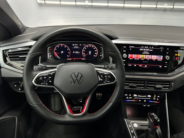 volkswagen-polo-2.0-gti-2023