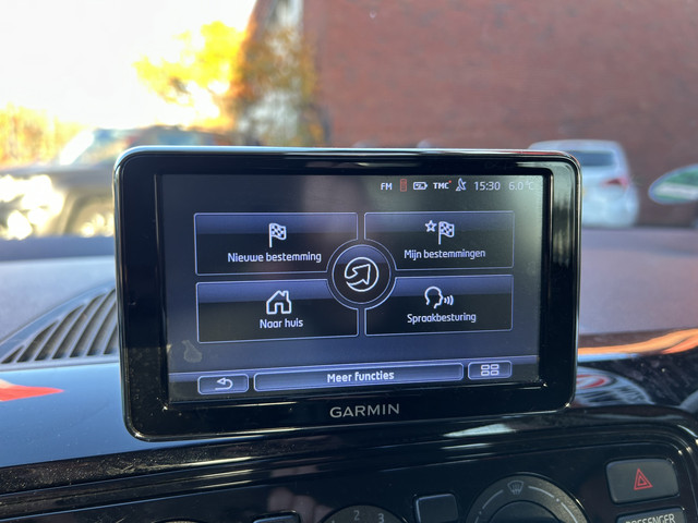 Volkswagen up! 1.0 move up! BlueMotion GOED ONDERHOUDEN!! NAVI BLUETOOTH AIRCO ELEK. RAMEN