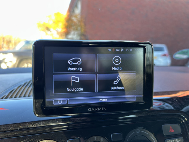 Volkswagen up! 1.0 move up! BlueMotion GOED ONDERHOUDEN!! NAVI BLUETOOTH AIRCO ELEK. RAMEN