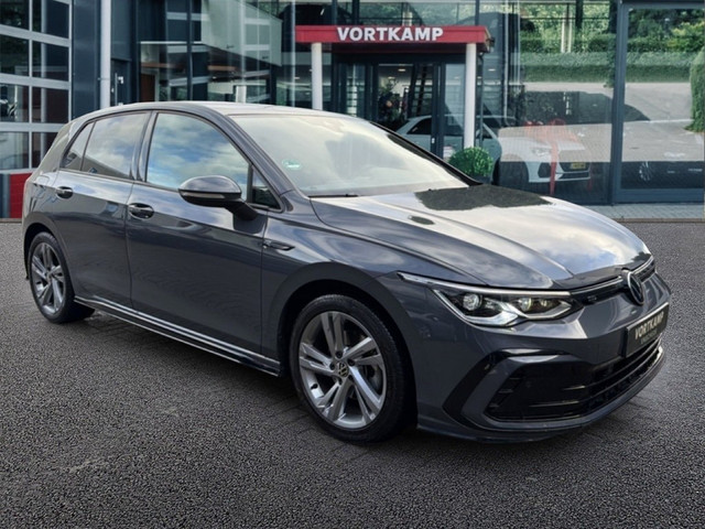 volkswagen-golf-1.5-etsi-dsg-r-line-camera-navi-carplay-acc-stoel-stuurverw