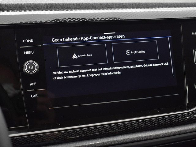 Volkswagen Polo Life Edition 1.0 TSI 95 pk 5 versn. Hand · Achteruitrijcamera · Parkeersensor achter · Velgen 'essex', 15 inch lichtmetaal ·