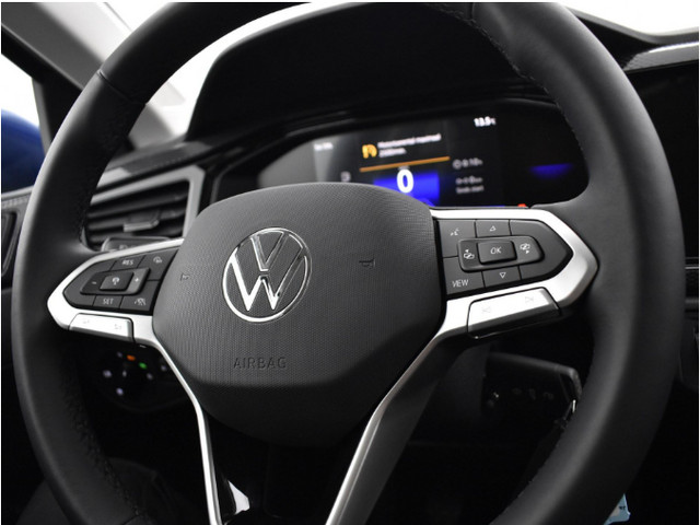 Volkswagen Polo Life Edition 1.0 TSI 95 pk 5 versn. Hand · Achteruitrijcamera · Regensensor ·