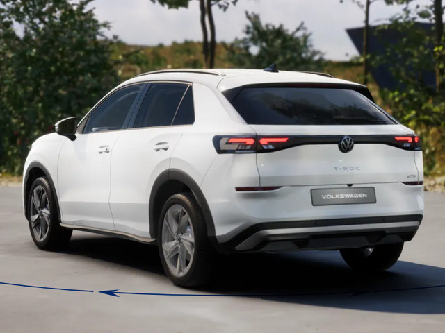 Volkswagen T-Roc Life First Edition 1.5 eTSI 116 PK 7 versn. DSG · Comfort Pakket · Achteruitrijcamera · Draadloze telefoonlader ·