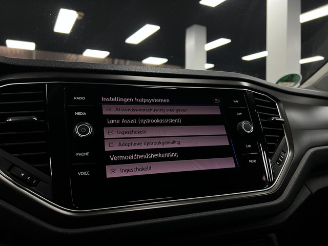 Volkswagen T-Roc 1.0 TSI | Lane |ACC | Cam |Elek.kofferbak|