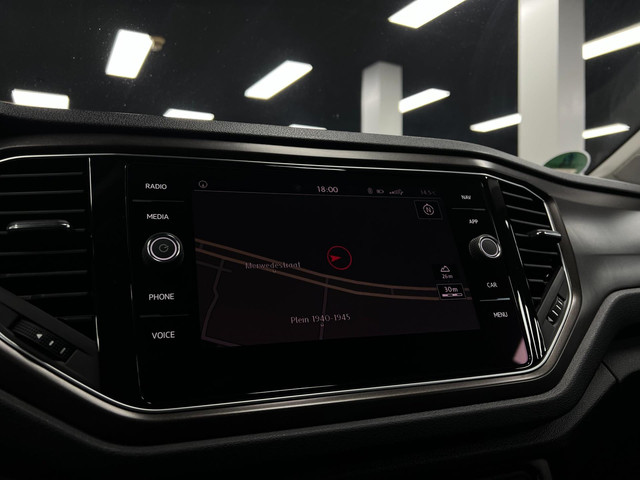 Volkswagen T-Roc 1.0 TSI | Lane |ACC | Cam |Elek.kofferbak|