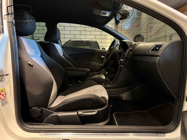 Volkswagen Polo 2.0 TSI R WRC Street nr 0144 2500 Limited Edition