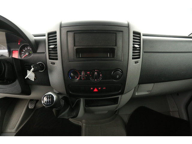 Volkswagen Crafter 35 2.0 TDI | Koelwagen 0° C | NACHTKOELING | Zijdeur | Laadklep | L3.40m | Bakwagen | Koelauto | Cruise | 3-Zits | Laadbak