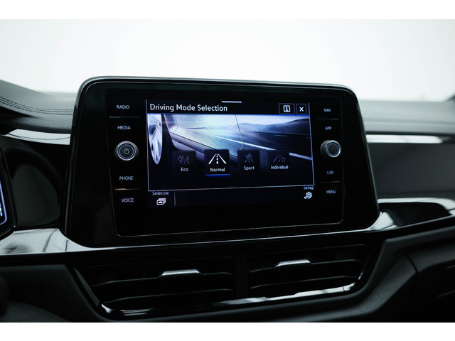 Volkswagen T-Roc 1.5 TSI R-Line Business |Pano|3xR-Line|IQ|VOLL|