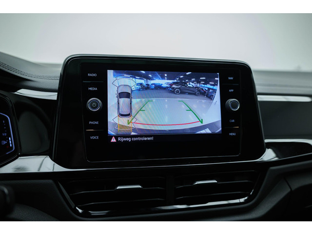 Volkswagen T-Roc 1.5 TSI R-Line Business |Pano|3xR-Line|IQ|VOLL|