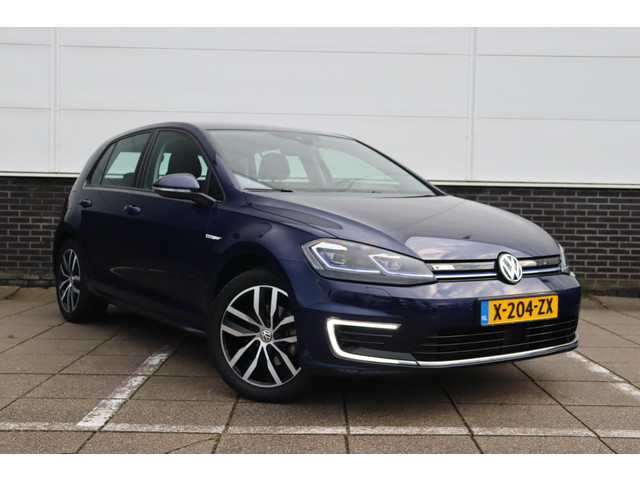 volkswagen-e-golf-e-dition--led--digitale-cockpit--apple-carplay-