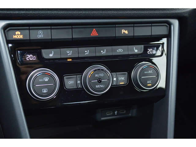 Volkswagen T-Roc Cabrio 1.5 TSI R-Line DSG Led Leder Navi Virtual Acc Keyless Pdc