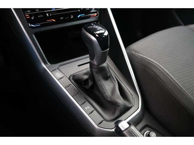 Volkswagen Polo 1.0 TSI Life Business Viritual Navi Cam Carplay ACC PDC LED