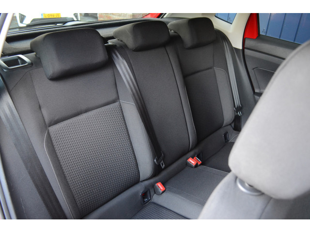 Volkswagen Polo 1.0 TSI R-Line | Virtual | Led koplampen | Trekhaak | Adaptive Cruise | Carplay Android Auto