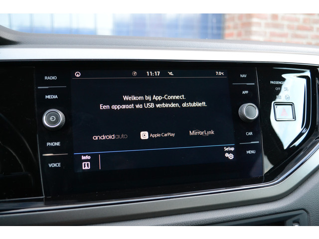 Volkswagen Polo 1.0 TSI R-Line | Virtual | Led koplampen | Trekhaak | Adaptive Cruise | Carplay Android Auto