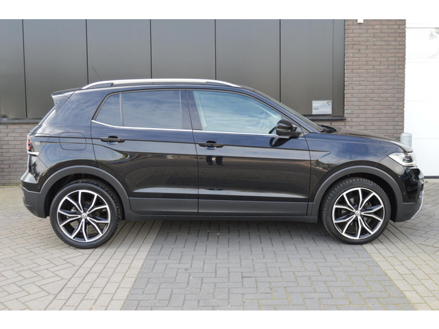 volkswagen-t-cross-keyless-beats-camera-automaat