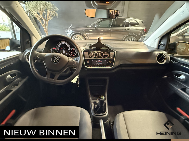 Volkswagen up! 1.0. Airco. DAB. Rijstrooksensor. NAP
