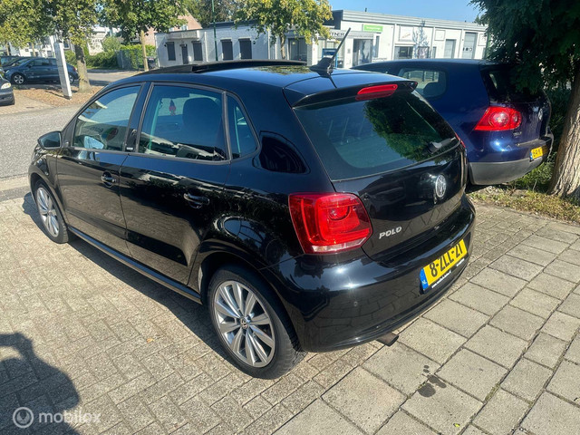 Volkswagen Polo 1.6 TDI Highline DSG ECC PANO CRUISE