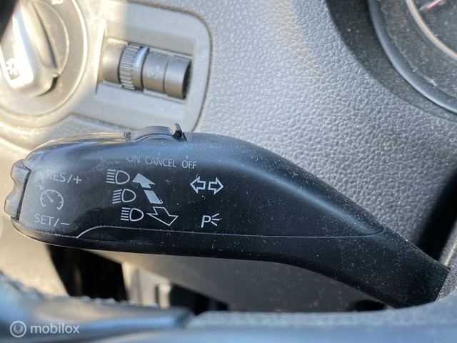 Volkswagen Polo 1.6 TDI Highline DSG ECC PANO CRUISE