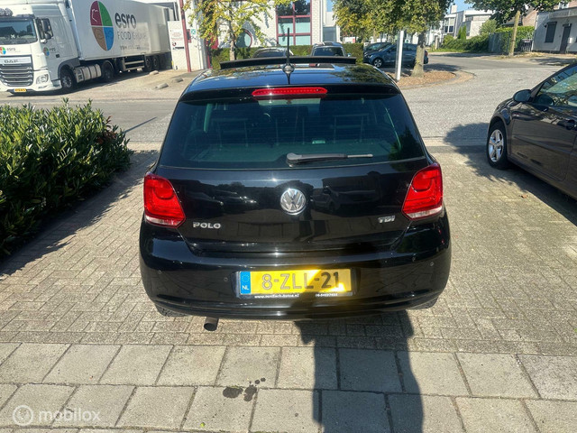 Volkswagen Polo 1.6 TDI Highline DSG ECC PANO CRUISE