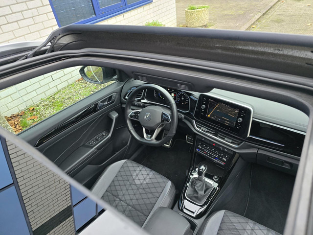 Volkswagen T-Roc 1.5 TSI R-Line Business+ Pano DSG Keyless Trekhaak