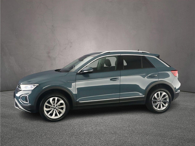Volkswagen T-Roc Style 1.5 TSI 150pk DSG Automaat Trekhaak, Adaptive cruise control, Navigatie, Achteruitrijcamera, Stoelverwarming, Parkeersenso