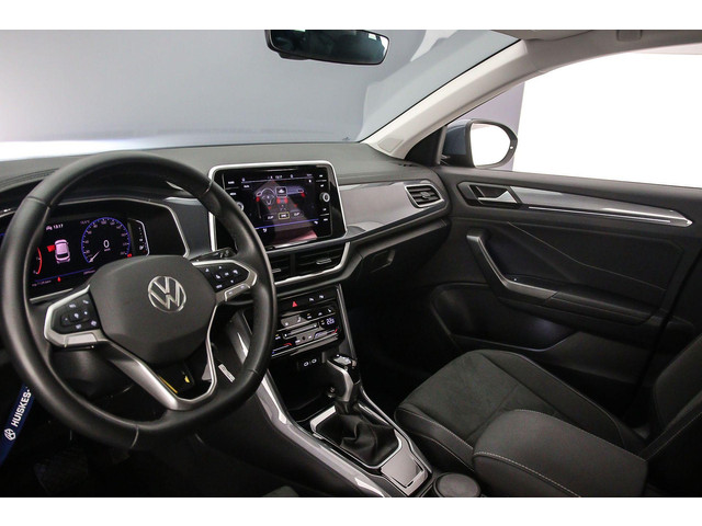 Volkswagen T-Roc Style 1.5 TSI 150pk DSG Automaat Trekhaak, Adaptive cruise control, Navigatie, Achteruitrijcamera, Stoelverwarming, Parkeersenso