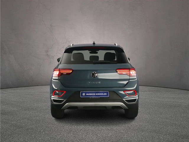 Volkswagen T-Roc Style 1.5 TSI 150pk DSG Automaat Trekhaak, Adaptive cruise control, Navigatie, Achteruitrijcamera, Stoelverwarming, Parkeersenso
