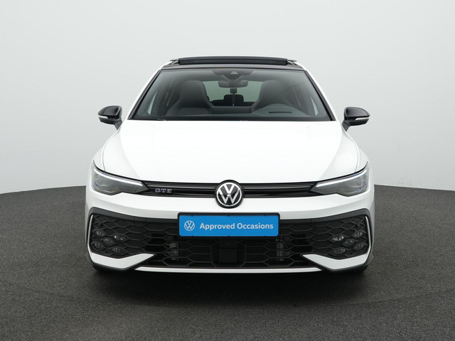 volkswagen-golf-1.5-ehybrid-272-pk-dsg-gte---panoramadak---trekhaak---head-up-display---iq-light---rondomzicht-camera