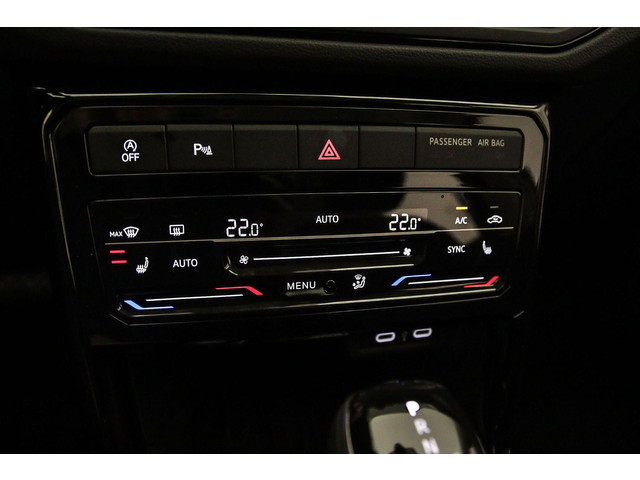 Volkswagen T-Cross Life Edition 1.0 TSI 115pk DSG Automaat Adaptive cruise control, Achteruitrijcamera, Parkeersensoren, Stoelverwarming, Airco, LE