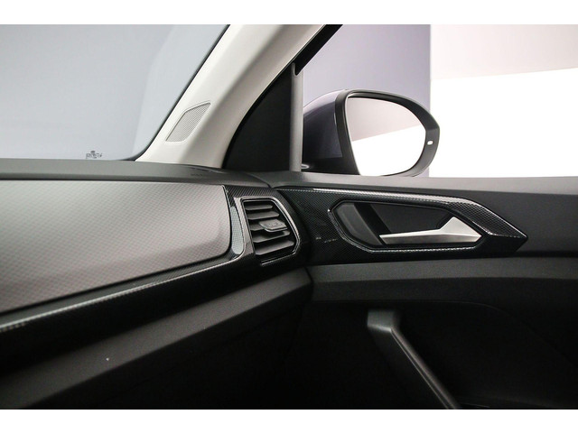 Volkswagen T-Cross Life Edition 1.0 TSI 115pk DSG Automaat Adaptive cruise control, Achteruitrijcamera, Parkeersensoren, Stoelverwarming, Airco, LE
